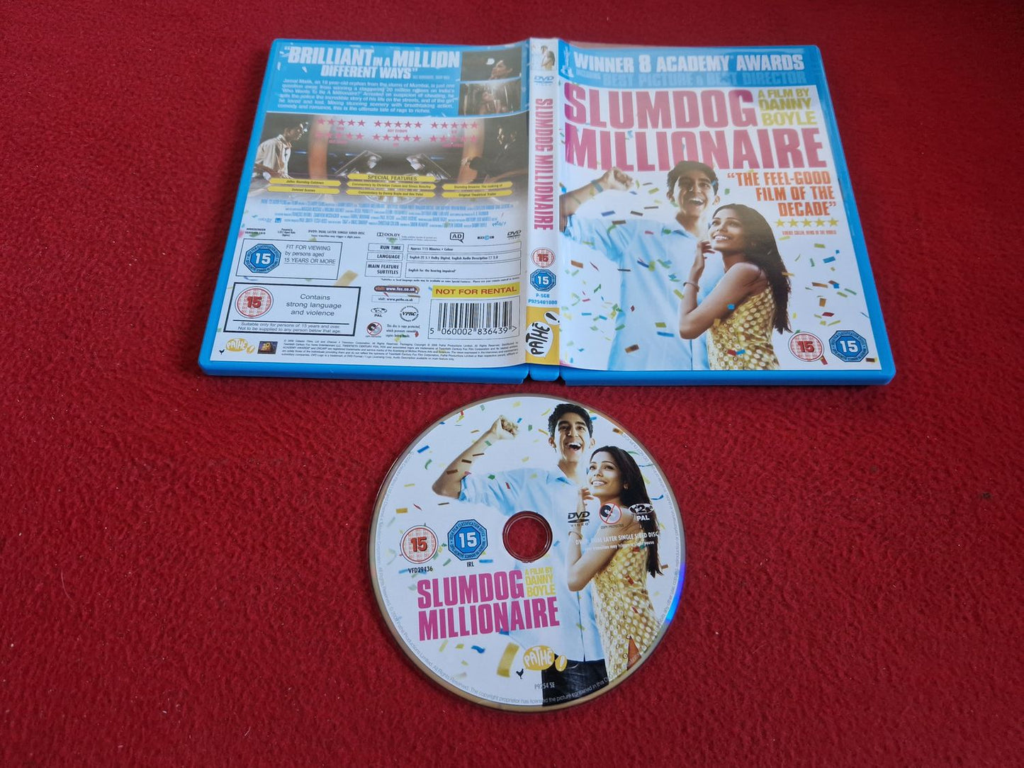 SLUMDOG MILLIONAIRE DVD