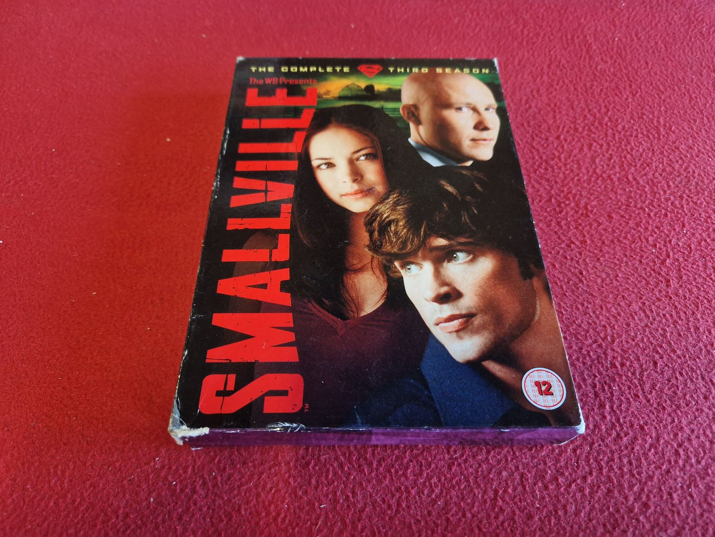 SMALLVILLE SEASON 3 BOX till DVD