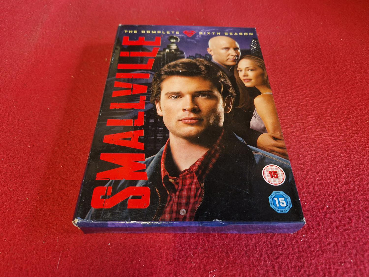 SMALLVILLE SEASON 6 BOX till DVD