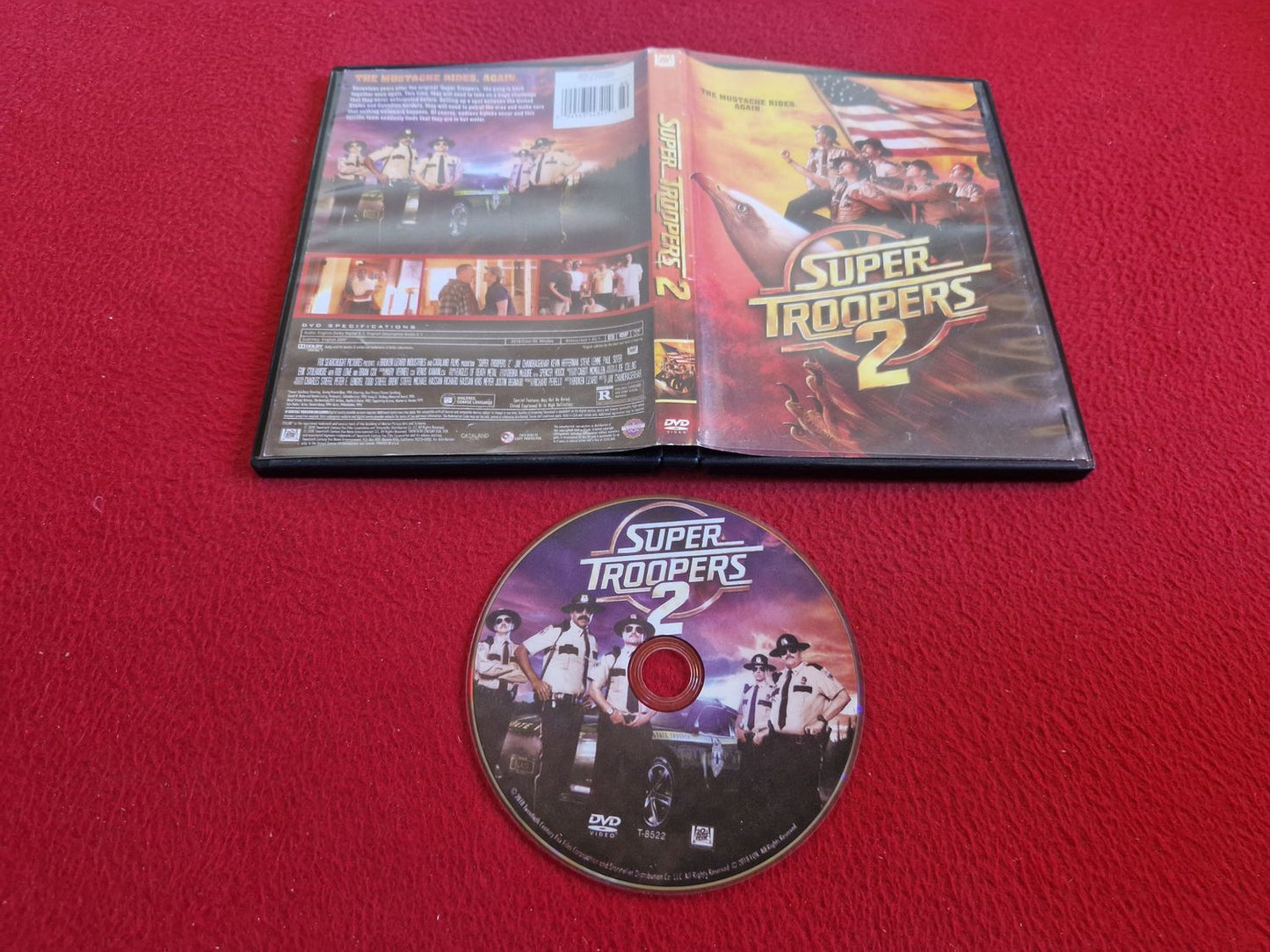 SUPER TROOPERS 2 DVD