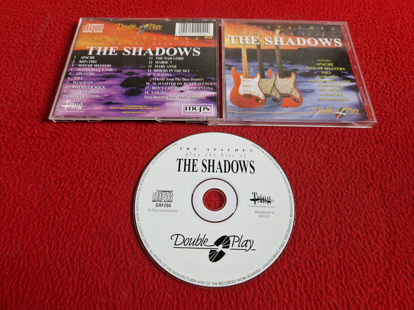 THE APACHES PLAY THE HITS OF THE SHADOWS CD