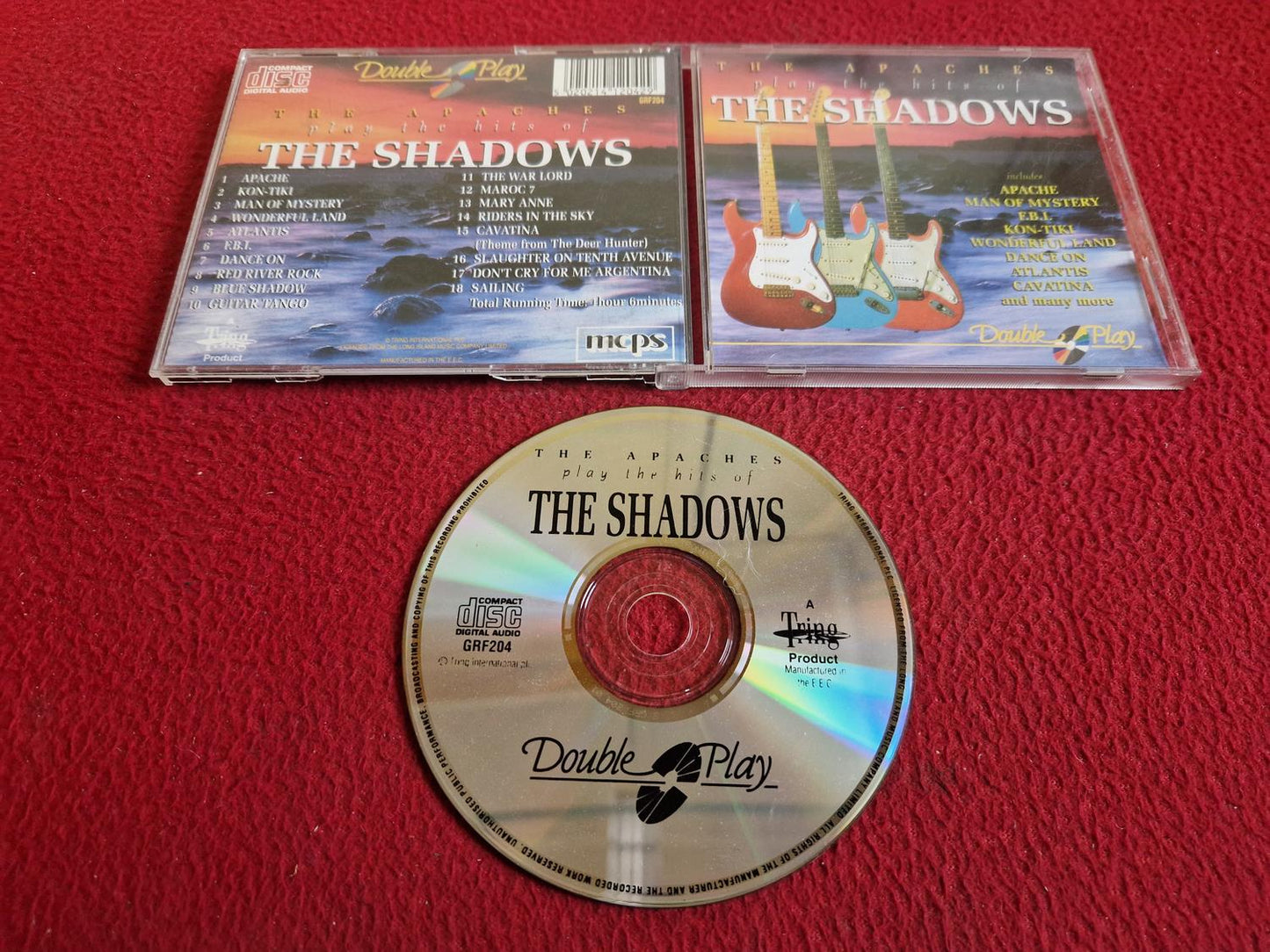 THE APACHES PLAY THE HITS OF THE SHADOWS CD