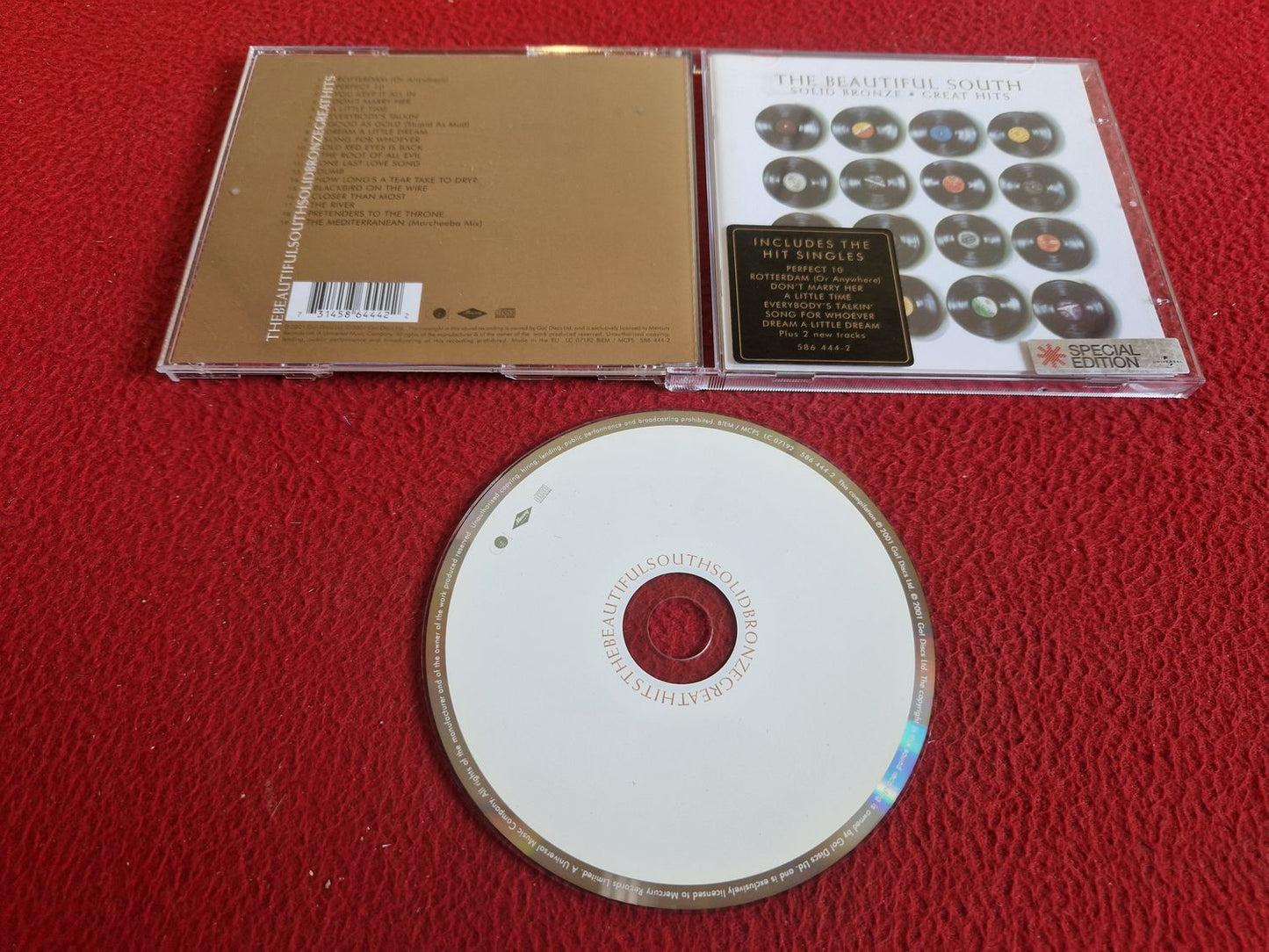 THE BEAUTIFUL SOUTH SOLID BRONZE GREAT HITS CD