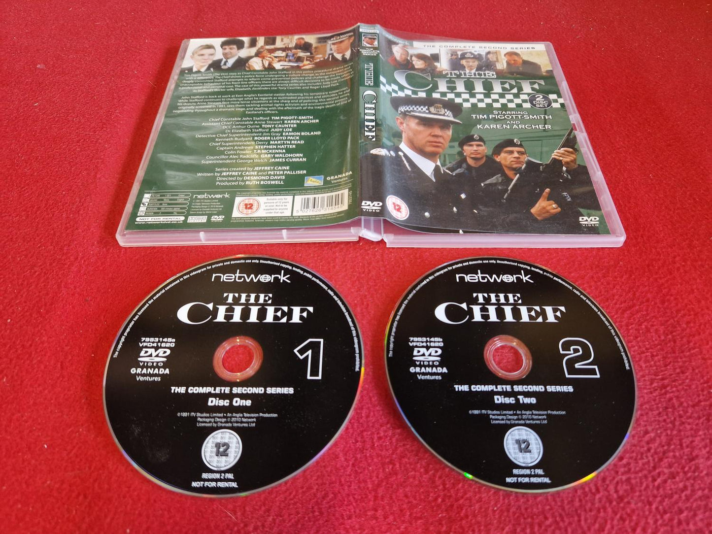 THE CHIEF SERIES 2 till DVD