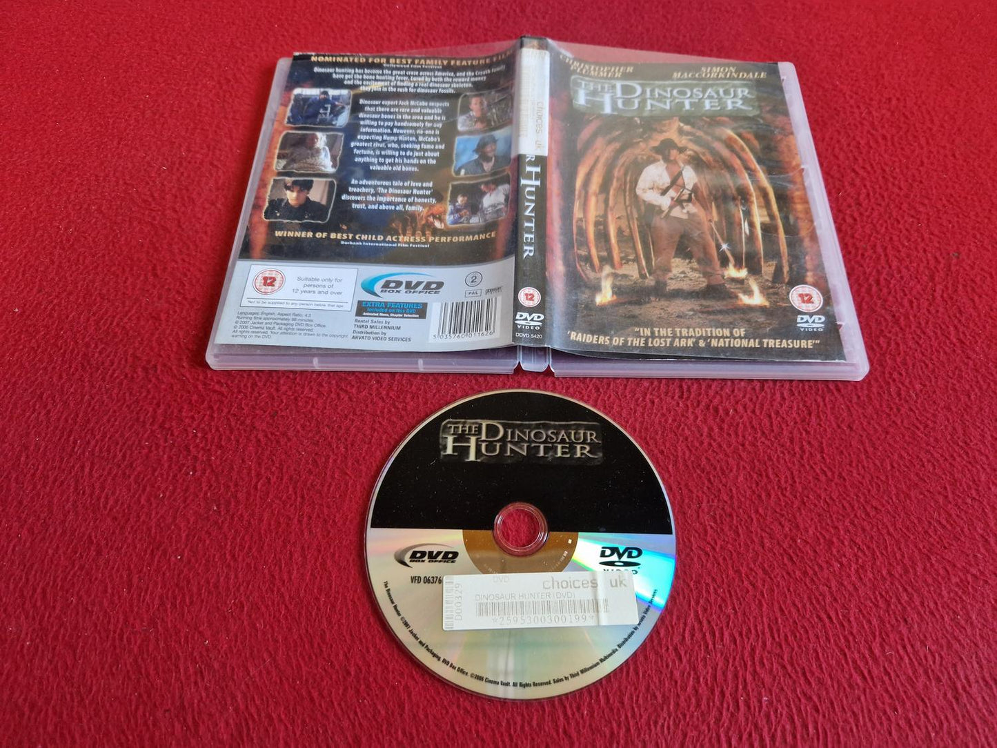 THE DINOSAUR HUNTER DVD