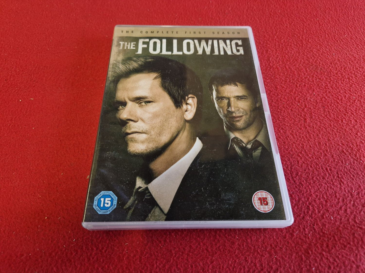 THE FOLLOWING SEASON 1 BOX till DVD
