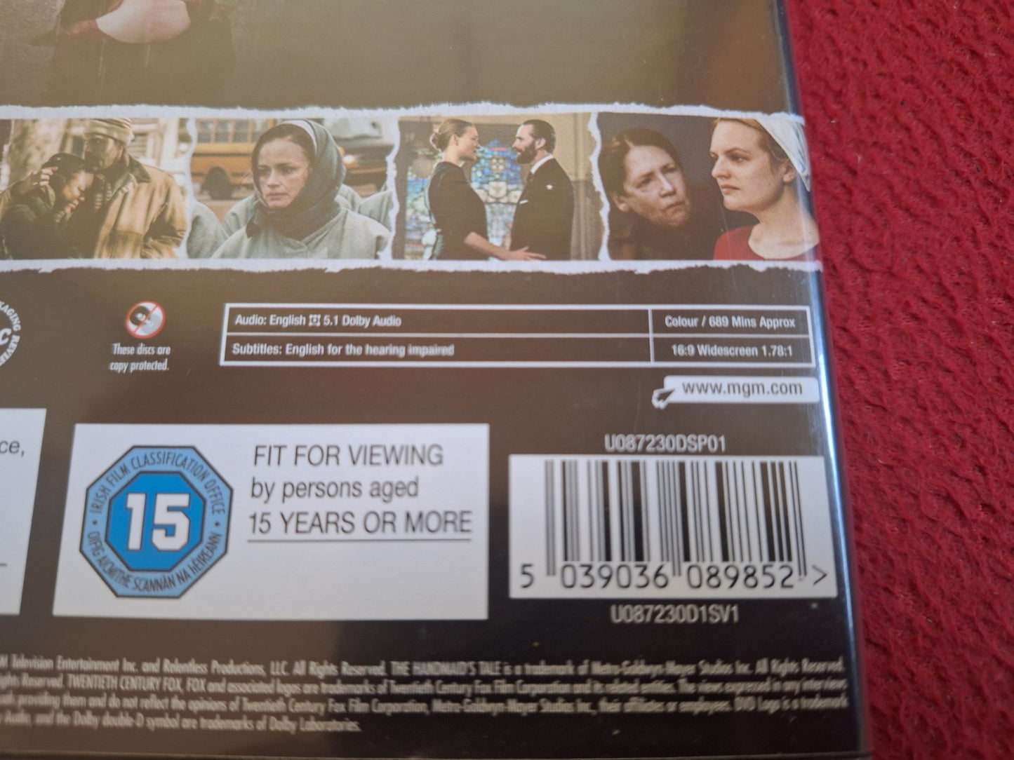 THE HANDMAID'S TALE SEASON 2 BOX DVD
