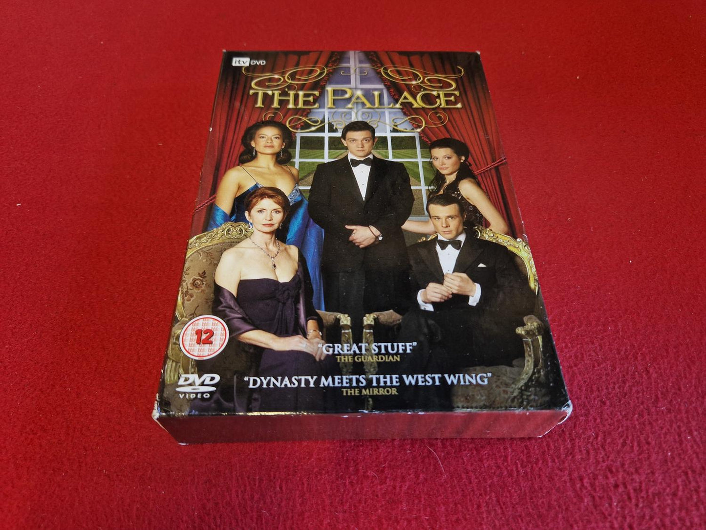 THE PALACE BOX till DVD