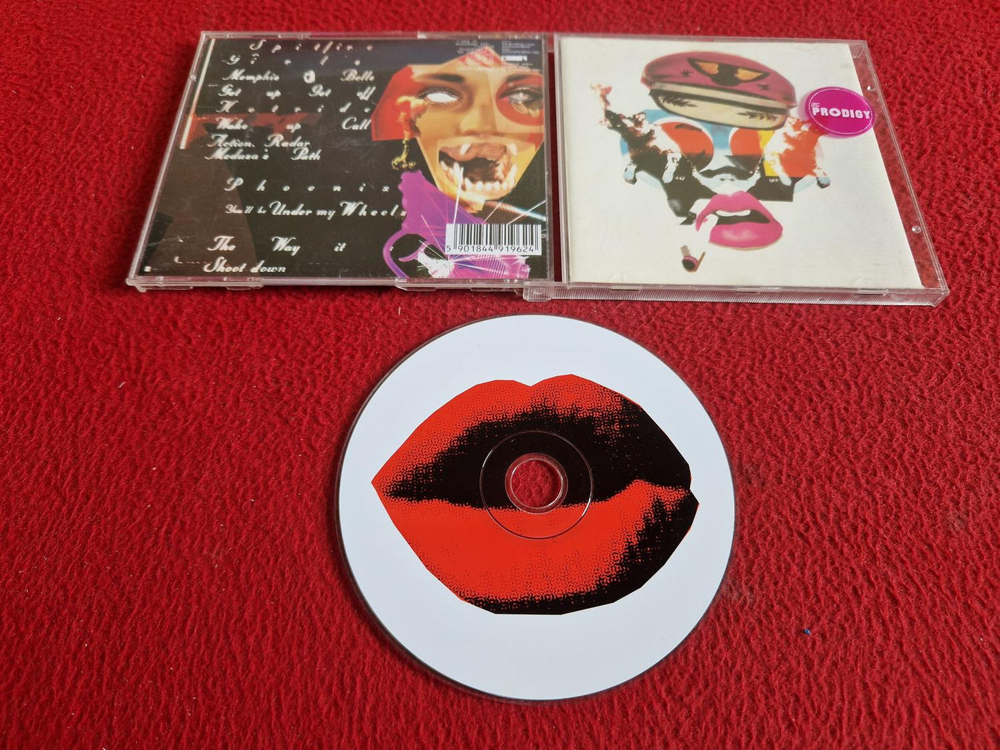 THE PRODIGY ALWAYS OUTNUMBERED NEVER OUTGUNNED CD