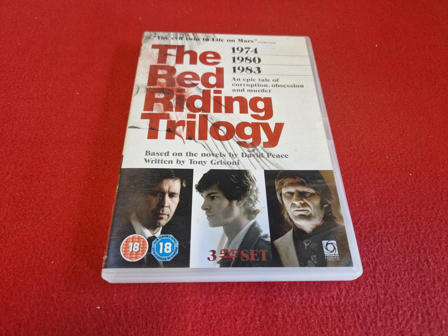THE RED RIDING TRILOGY 1974 / 1980 / 1983 BOX till DVD