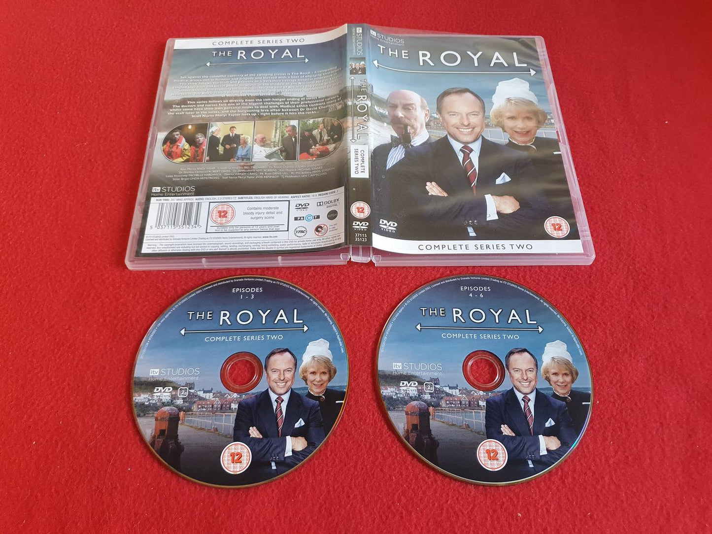 THE ROYAL till DVD