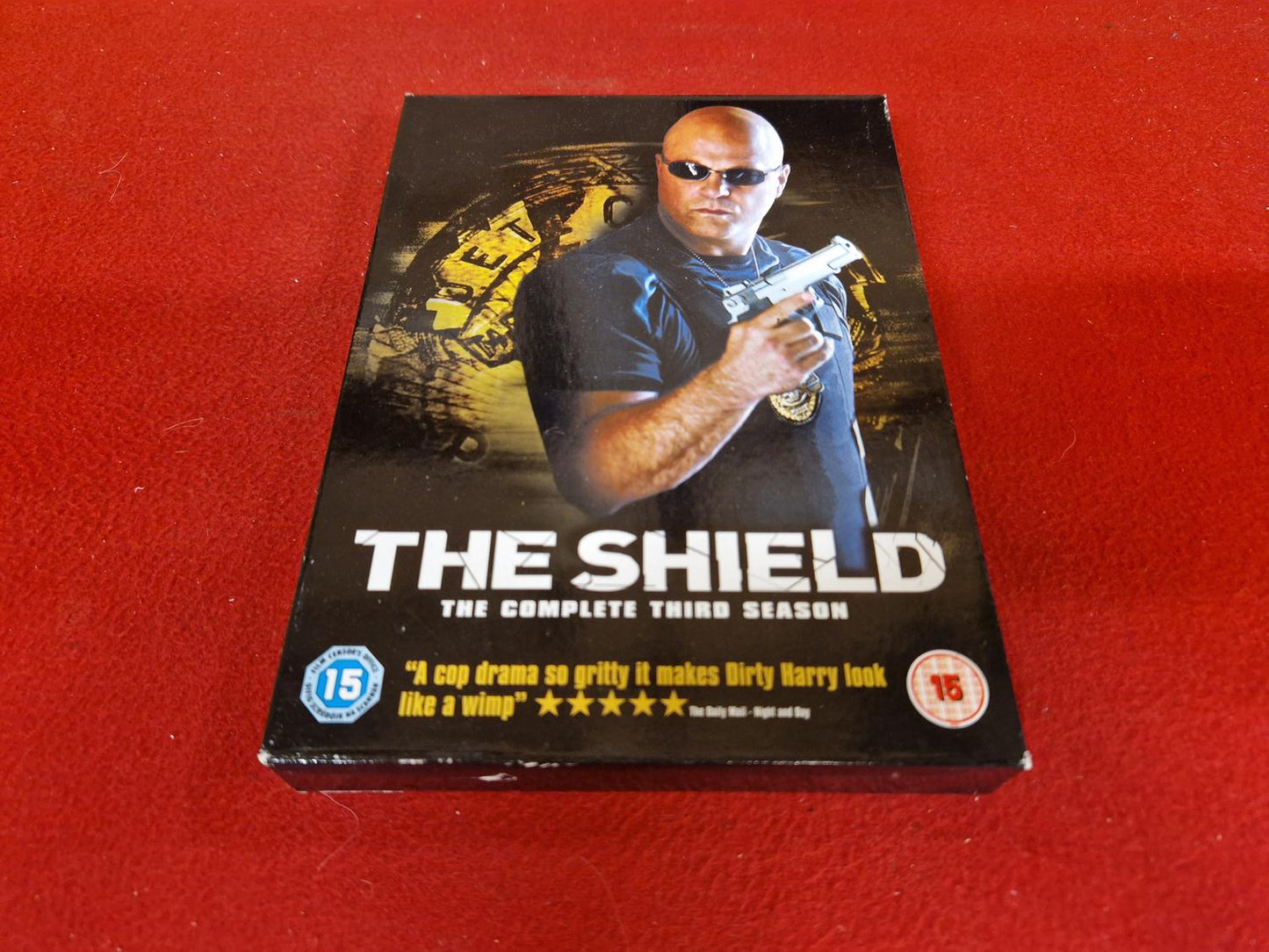THE SHIELD THE COMPLETE SEASON 3 BOX till DVD