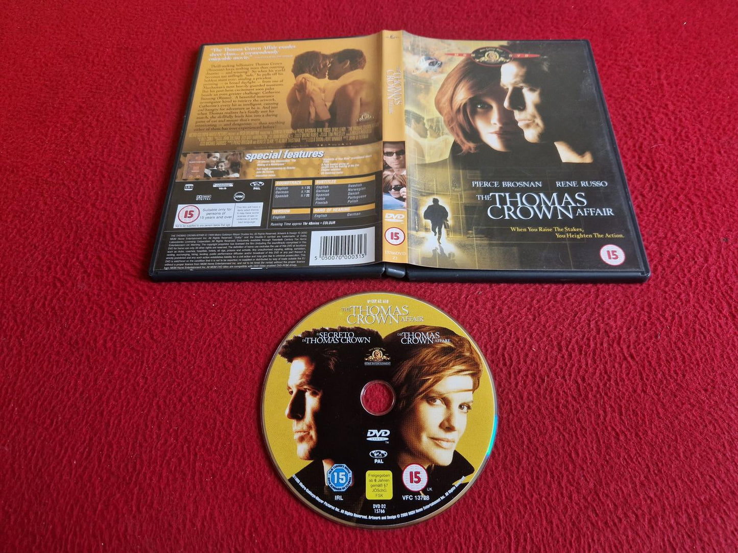 THE THOMAS CROWN AFFAIR DVD
