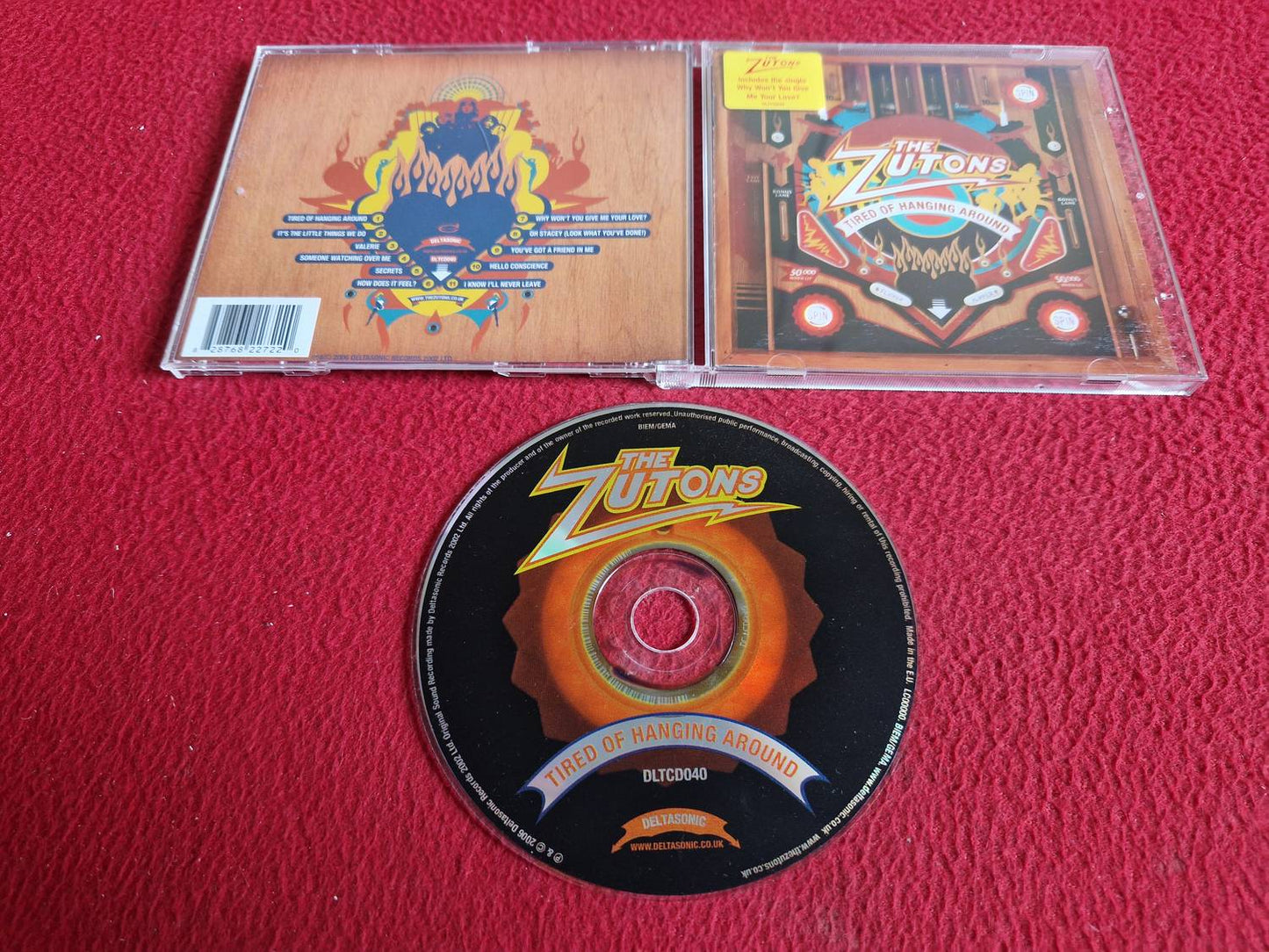 THE ZUTONS TIRED OF HANGING AROUND CD