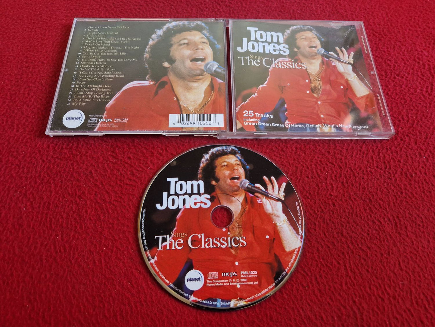 TOM JONES SINGS THE CLASSICS CD