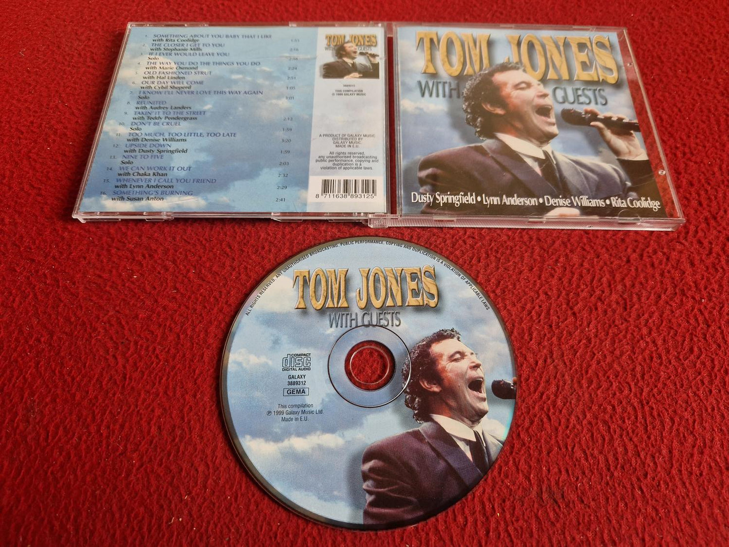 TOM JONES WITH GUESTS CD