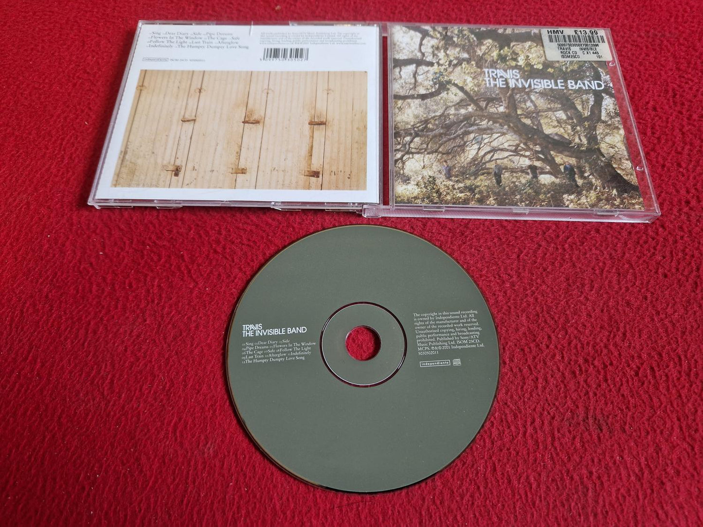 TRAVIS THE INVISIBLE BAND CD