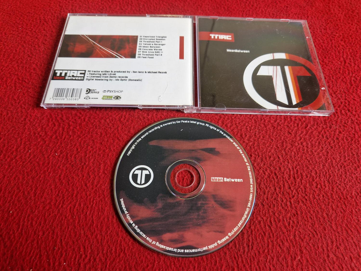 TRIAC MEANBETWEEN CD