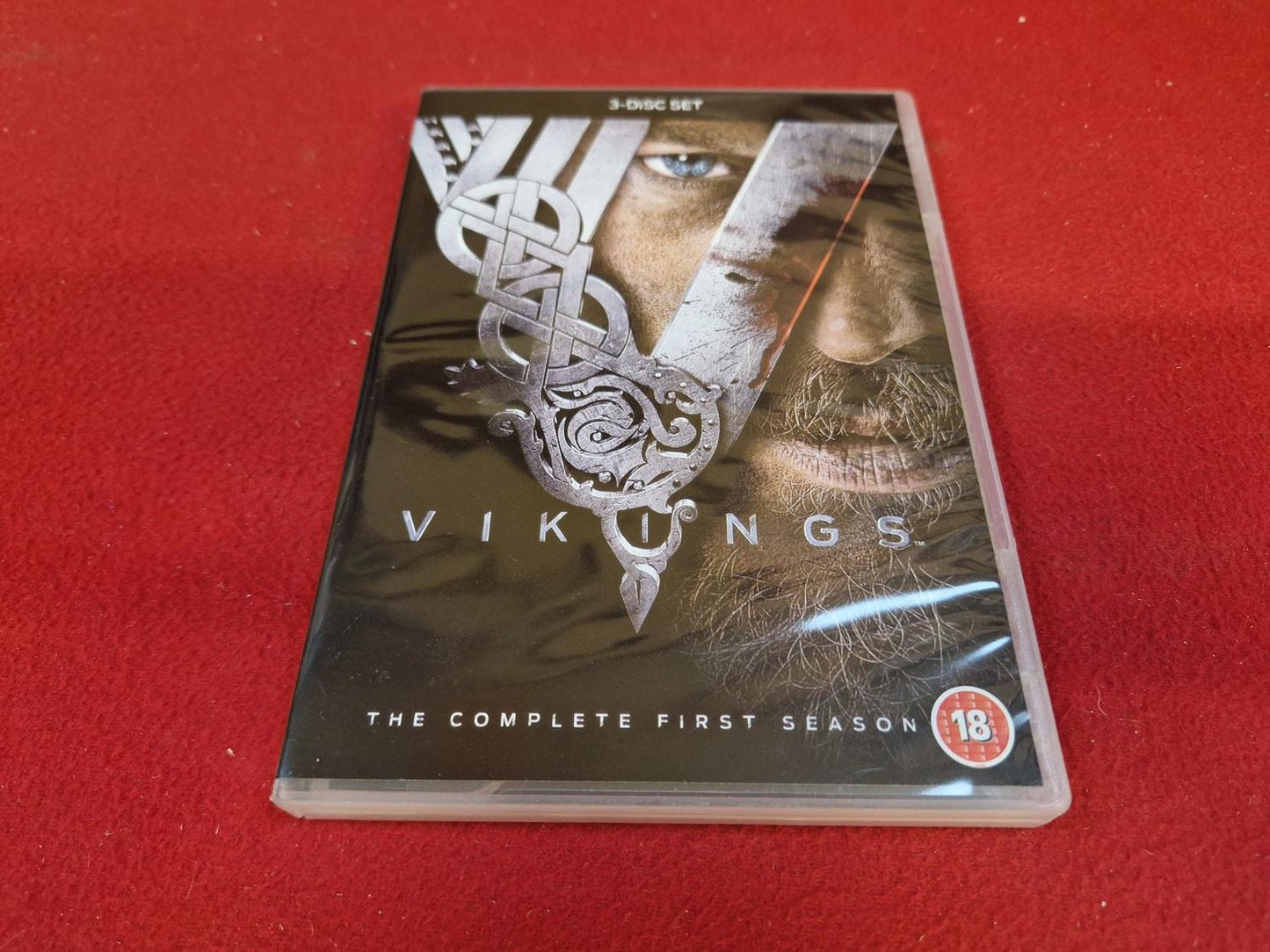 VIKINGS THE COMPLETE SEASON 1 BOX till DVD