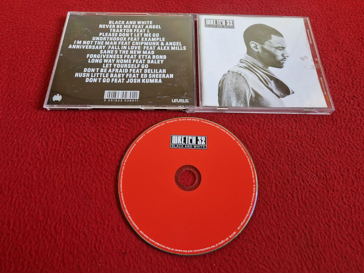 WRETCH 32 BLACK AND WHITE CD