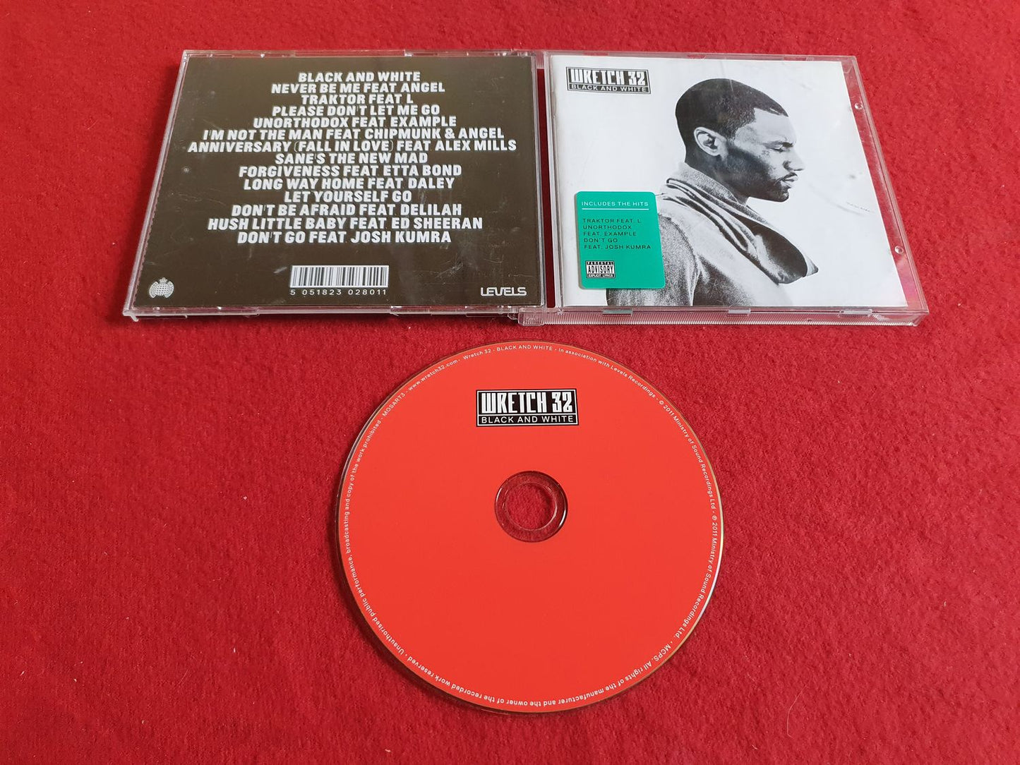 WRETCH 32 BLACK AND WHITE till CD