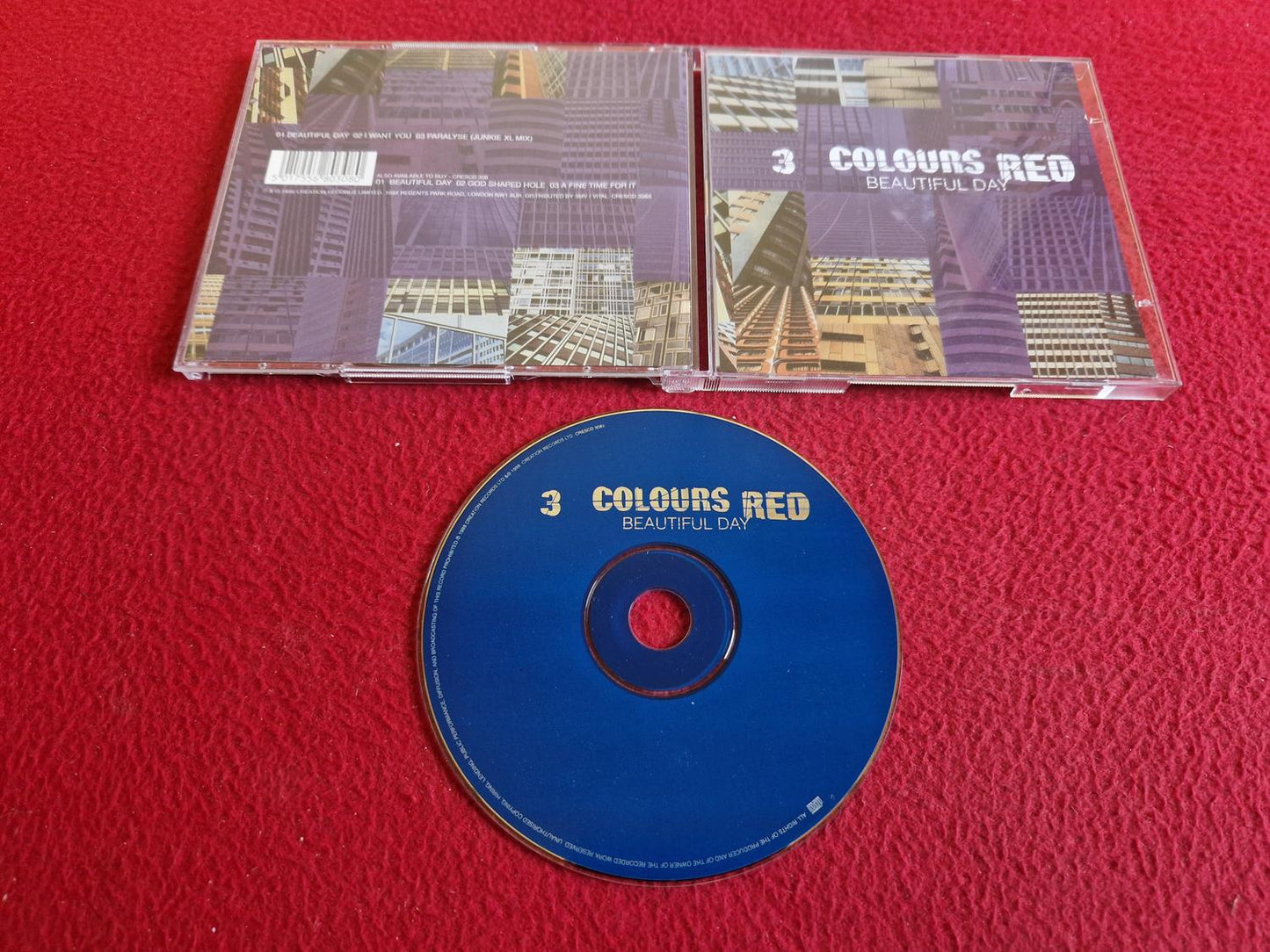 3 COLOURS RED BEAUTIFUL DAY CD