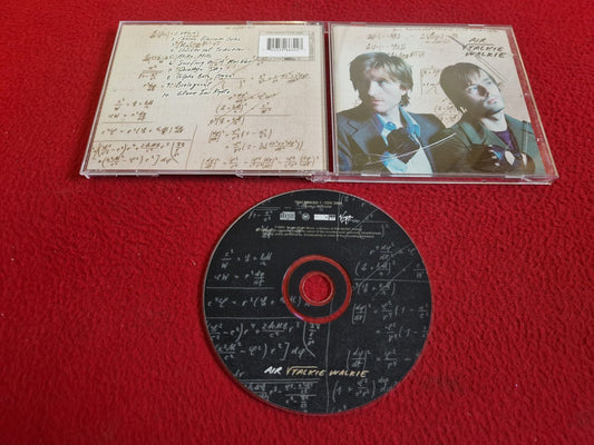 AIR TALKIE WALKIE CD