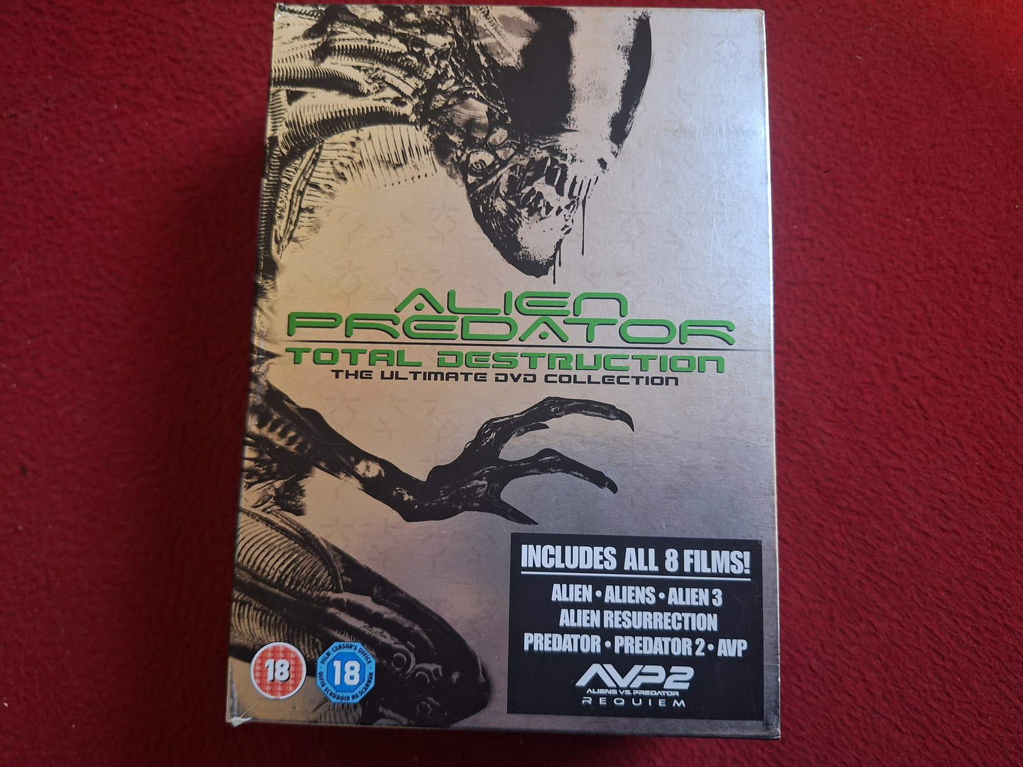 ALIEN PREDATOR TOTAL DESTRUCTION ALL 8 FILMS [ ENGELSK TEXT ] BOX DVD