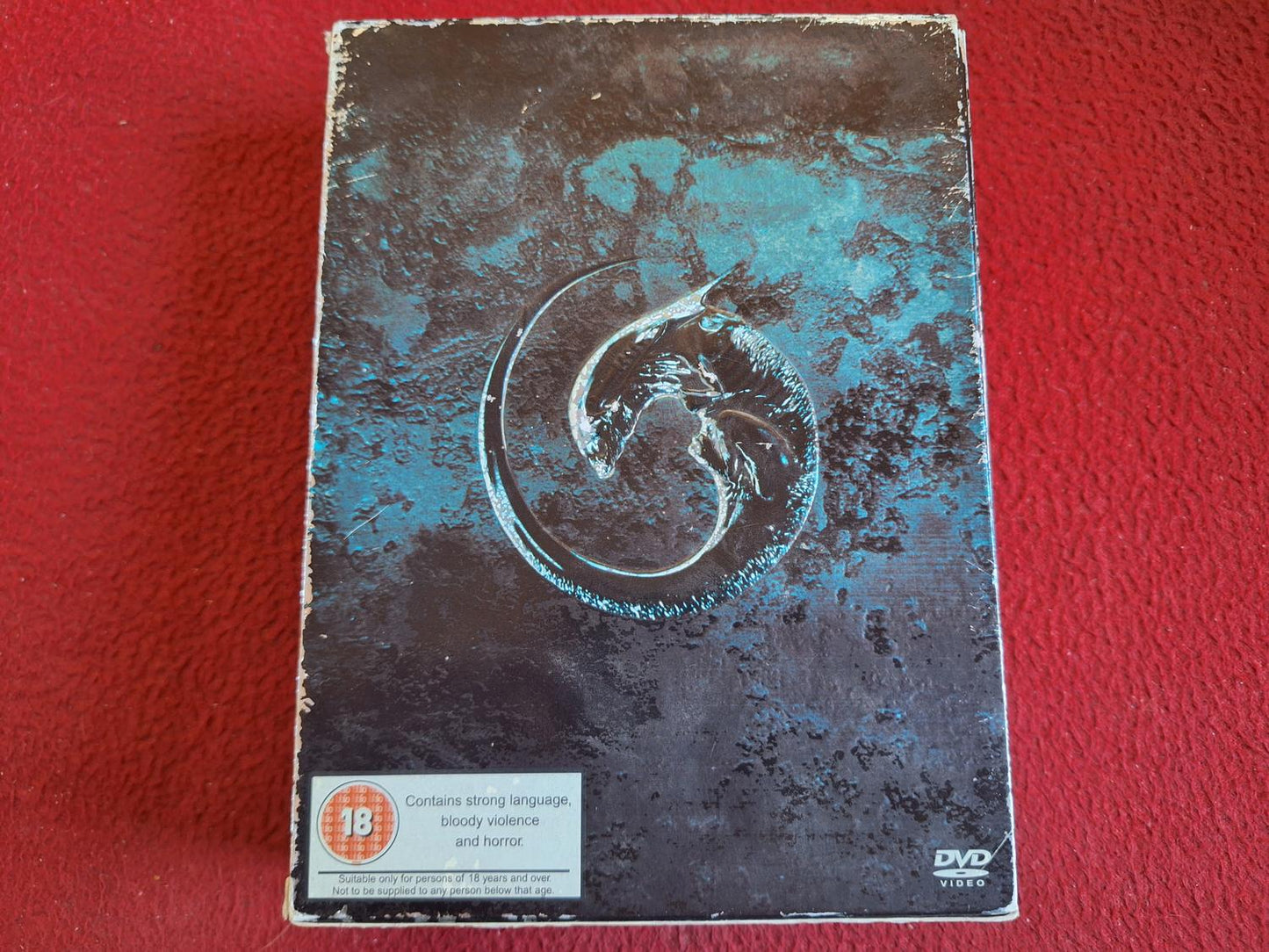 ALIEN QUADRILOGY ALIEN / ALIENS / ALIEN 3 / ALIEN RESURRECTION BOX DVD