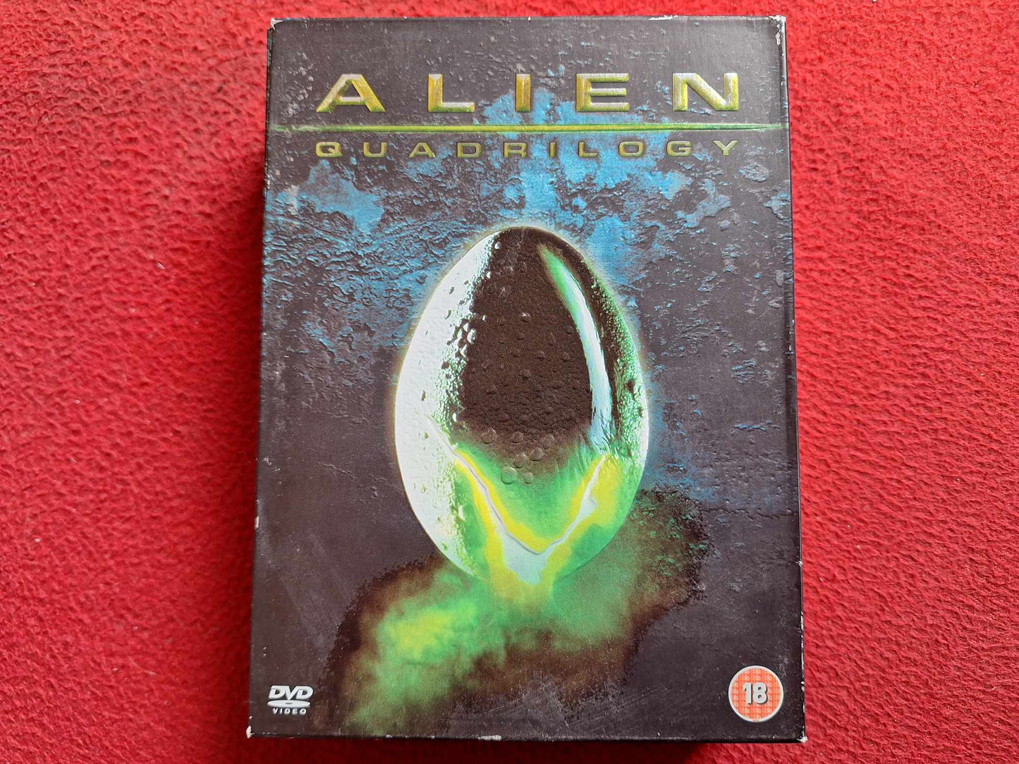 ALIEN QUADRILOGY - ALIEN / ALIENS / ALIEN 3 / ALIEN RESURRECTION BOX DVD