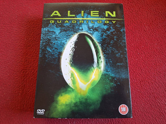 ALIEN QUADRILOGY ALIEN / ALIENS / ALIEN 3 / ALIEN RESURRECTION ULTIMATE BOX DVD