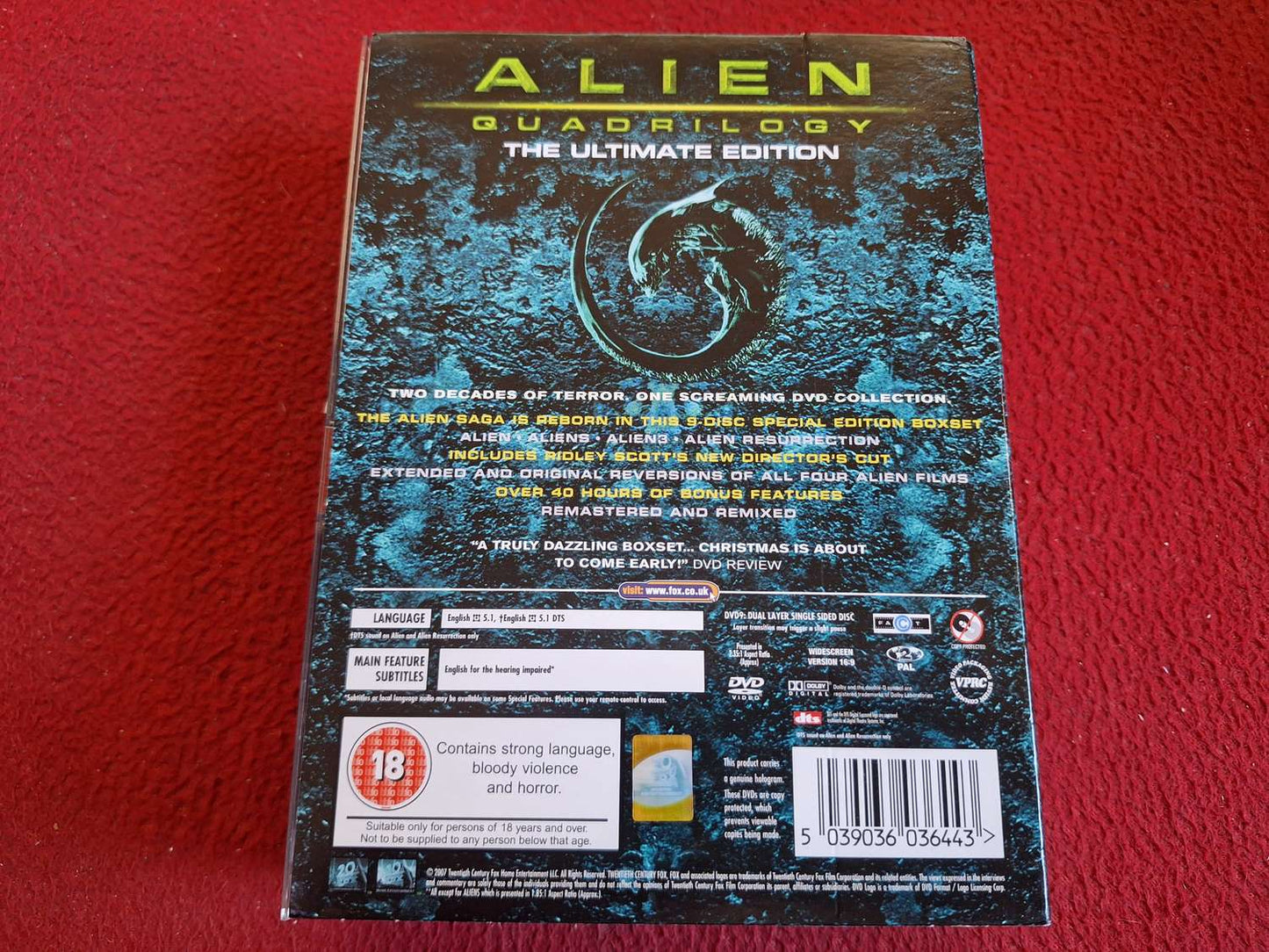 ALIEN QUADRILOGY ALIEN / ALIENS / ALIEN 3 / ALIEN RESURRECTION ULTIMATE BOX DVD