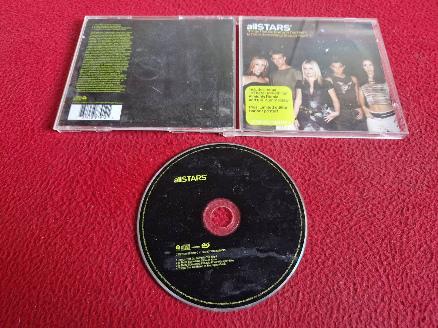 ALLSTARS THINGS THAT GO BUMP IN THE NIGHT / IS THERE SOMETHING I SHOULD KNOW CD