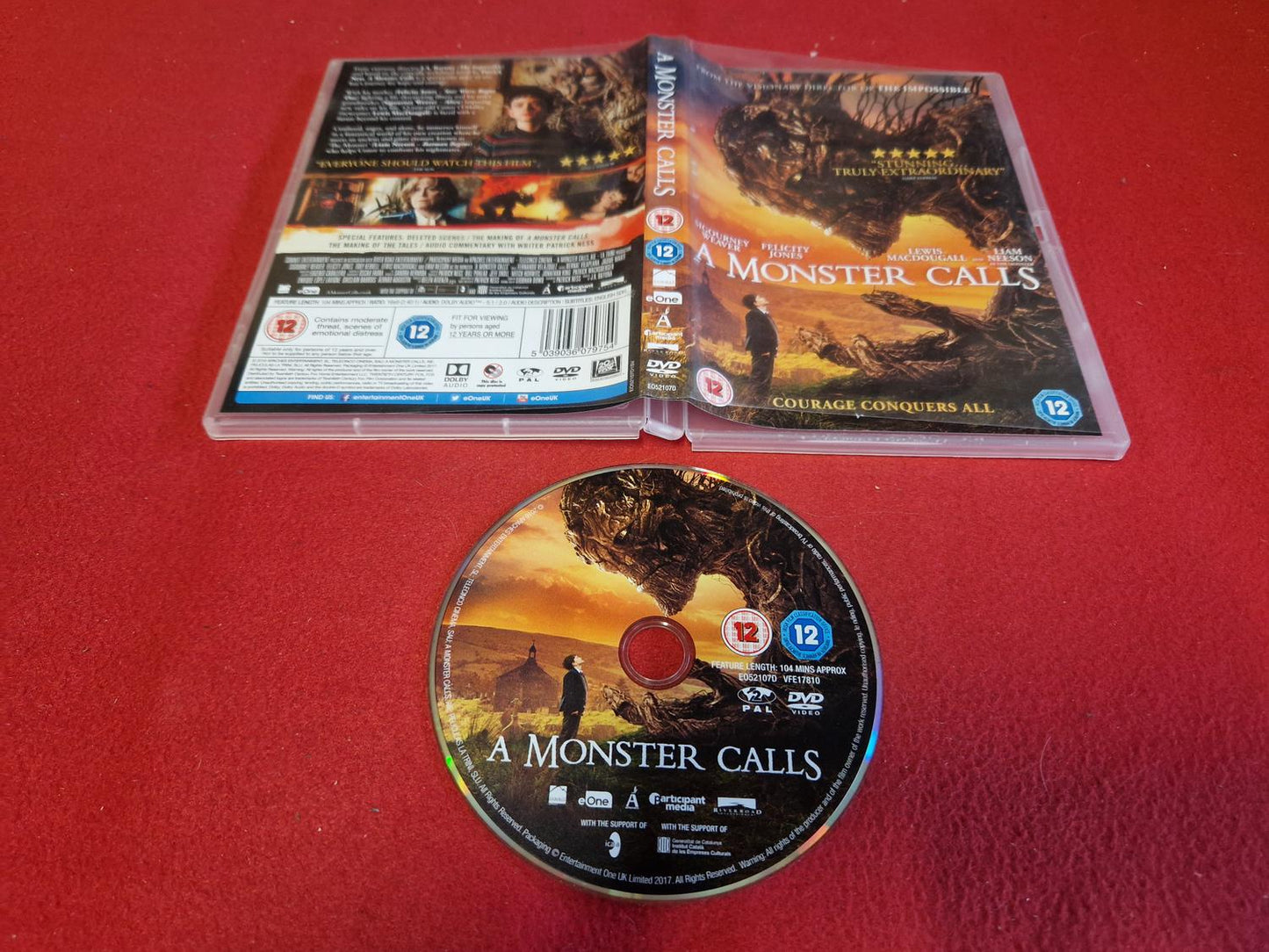 A MONSTER CALLS till DVD