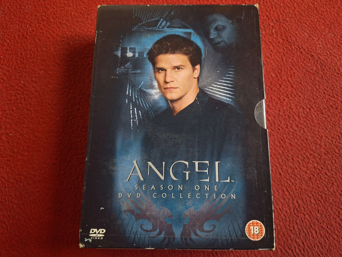 ANGEL SEASON 1 BOX DVD