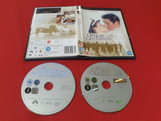 AN OFFICER AND A GENTLEMAN till DVD