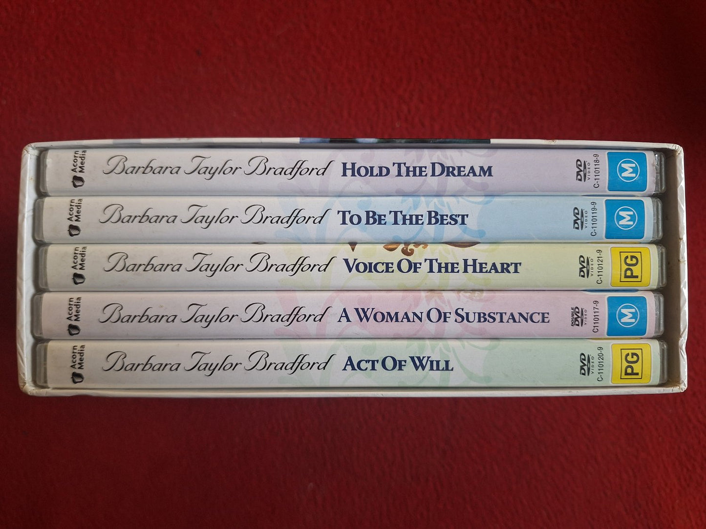 BARBARA TAYLOR BRADFORD - A WOMAN OF SUBSTANCE / HOLD THE DREAM mfl BOX DVD