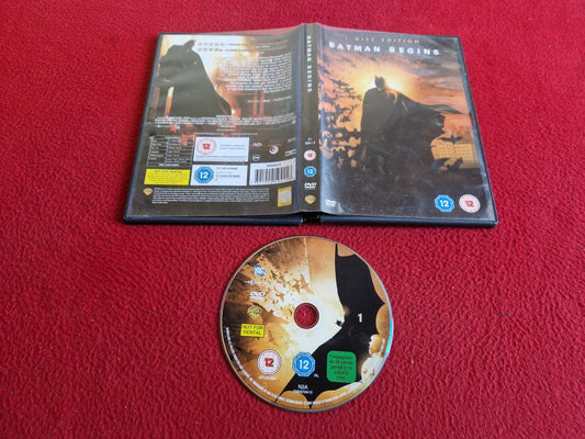 BATMAN BEGINS DVD