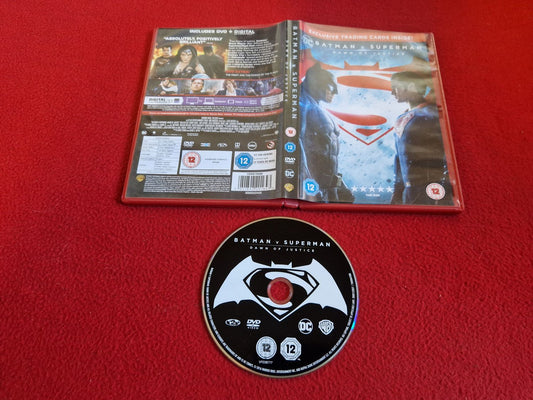BATMAN V SUPERMAN DVD