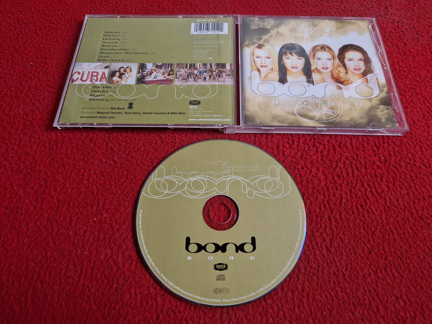 BOND BORN CD