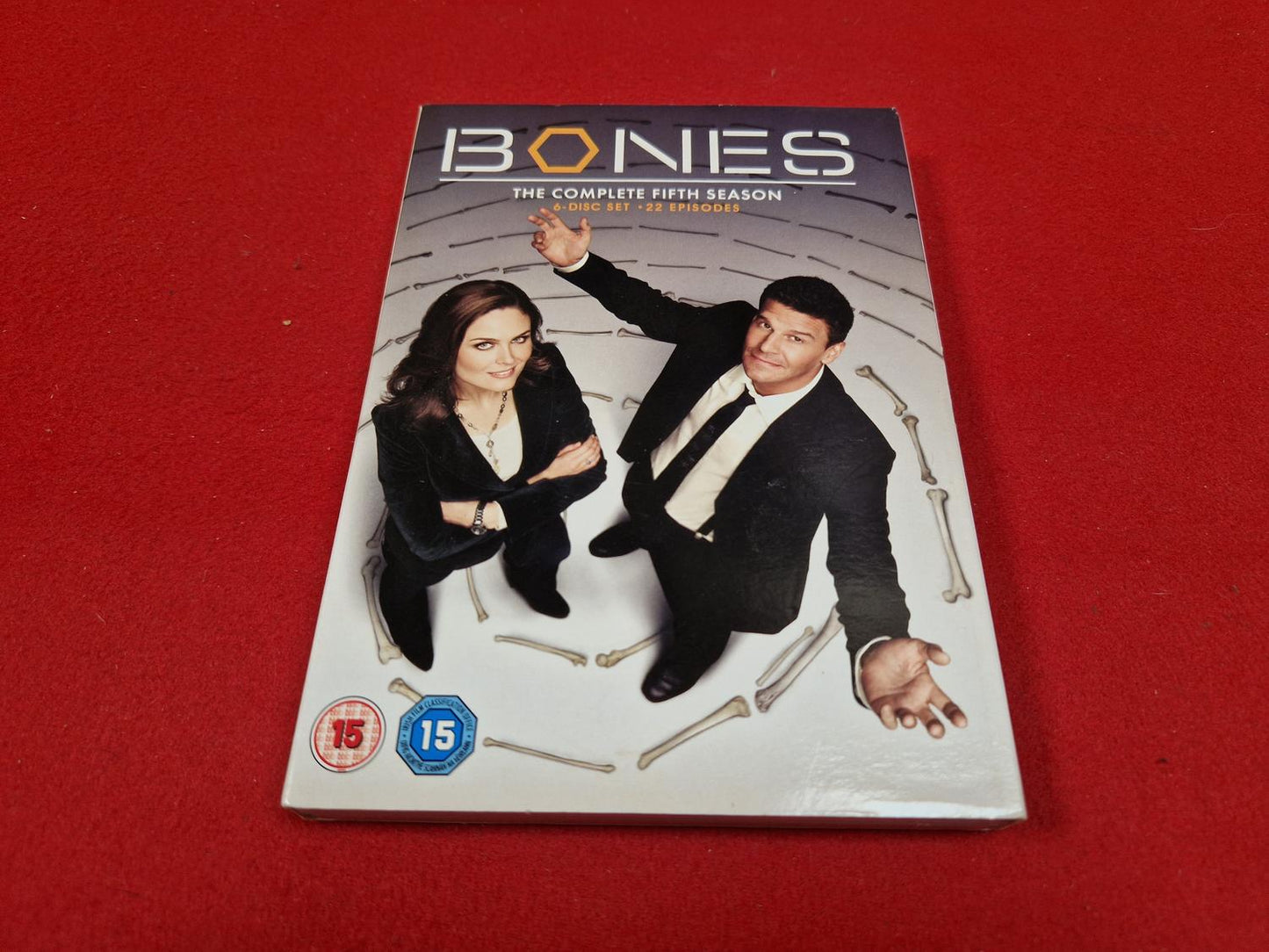 BONES THE COMPLETE SEASON 6 till DVD