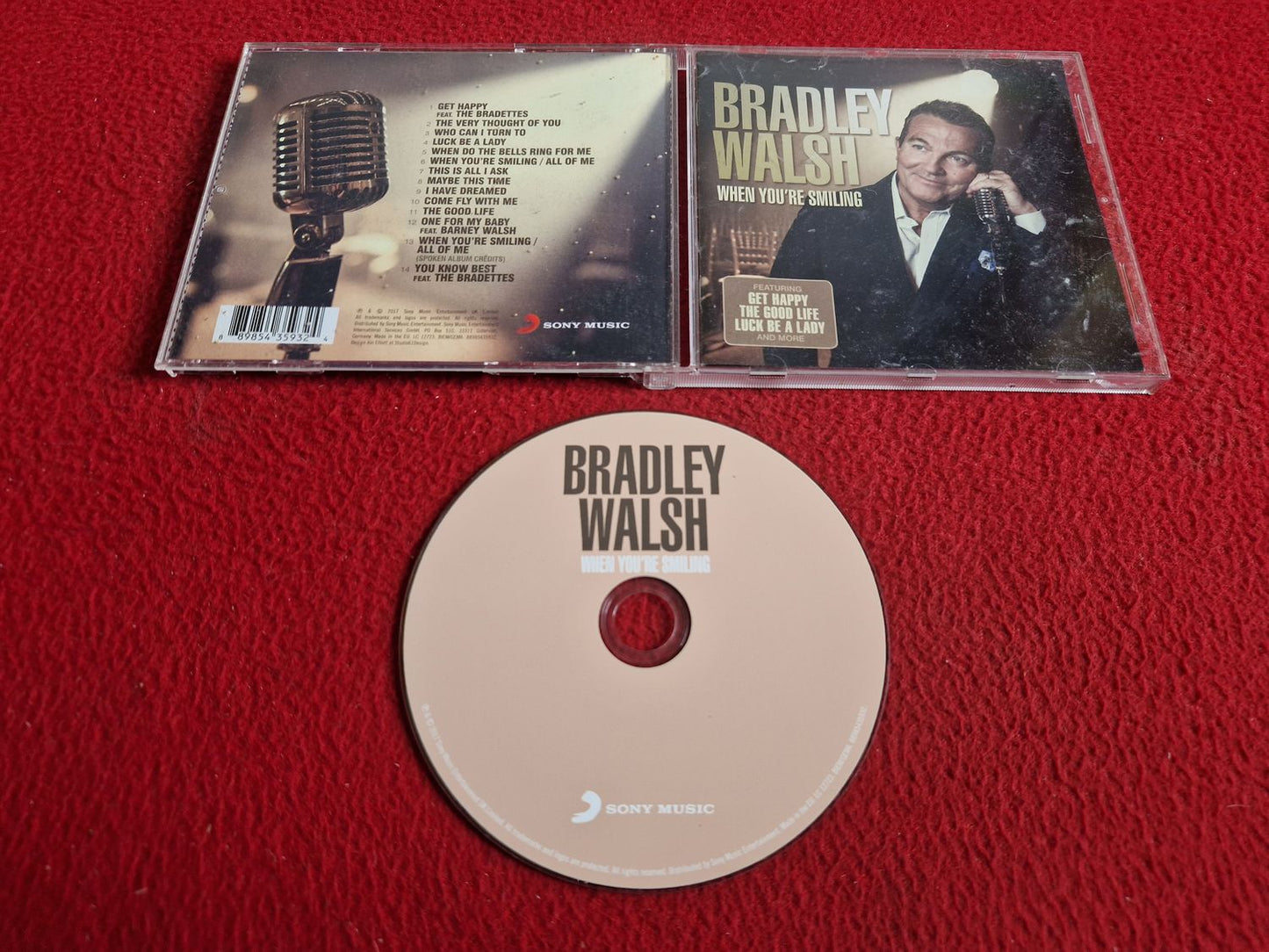 BRADLEY WALSH WHEN YOU'RE SMILING CD
