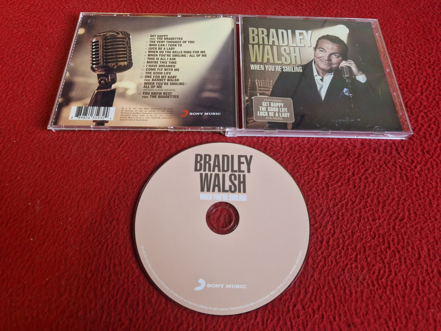 BRADLEY WALSH WHEN YOU'RE SMILING CD
