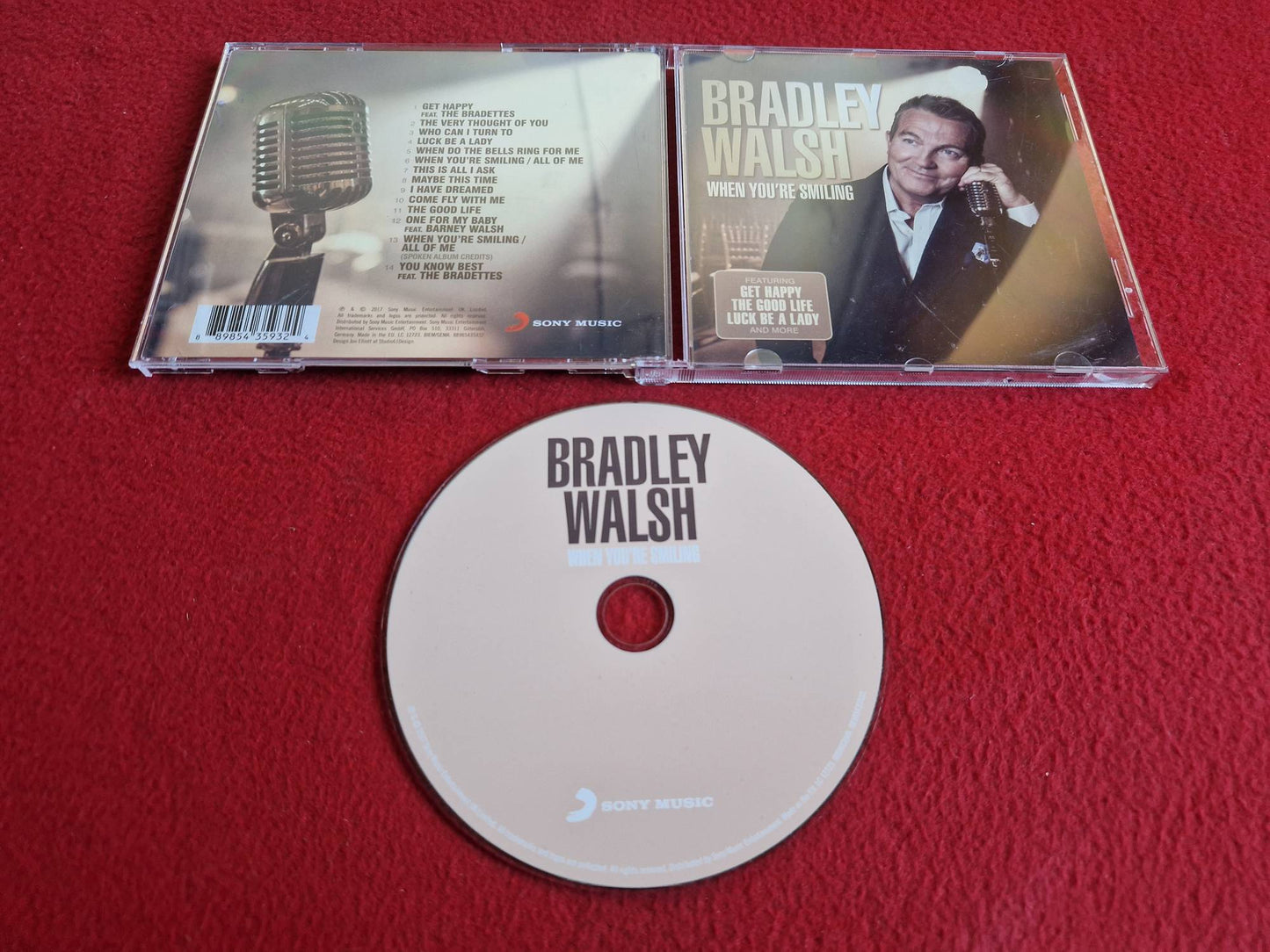 BRADLEY WALSH WHEN YOU'RE SMILING CD