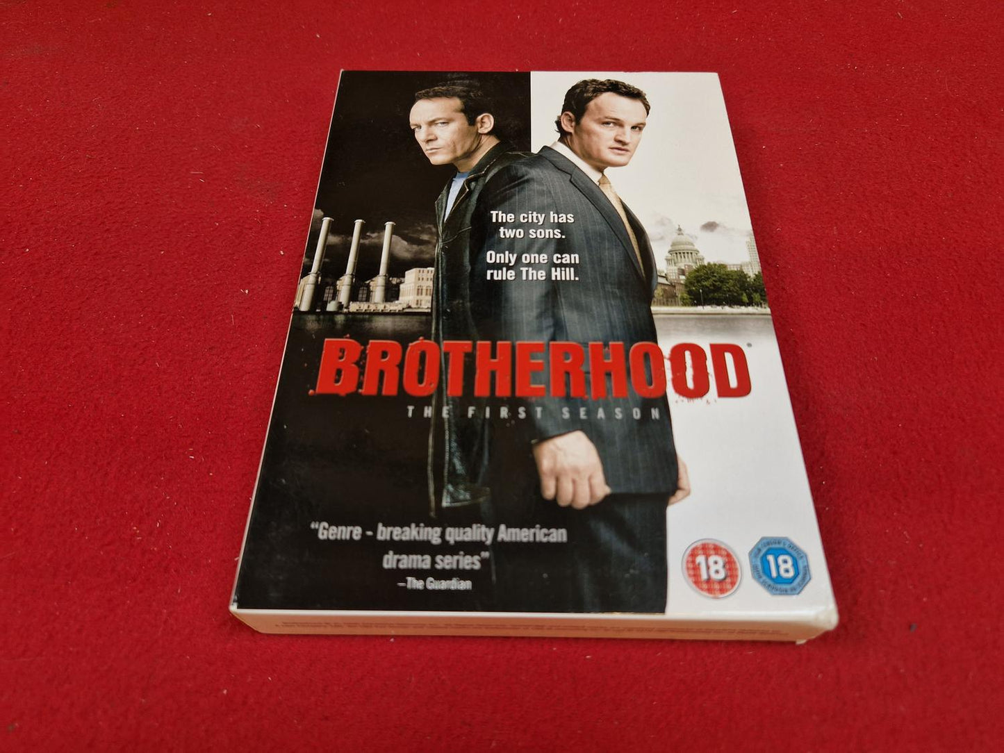 BROTHERHOOD SEASON 1 BOX till DVD