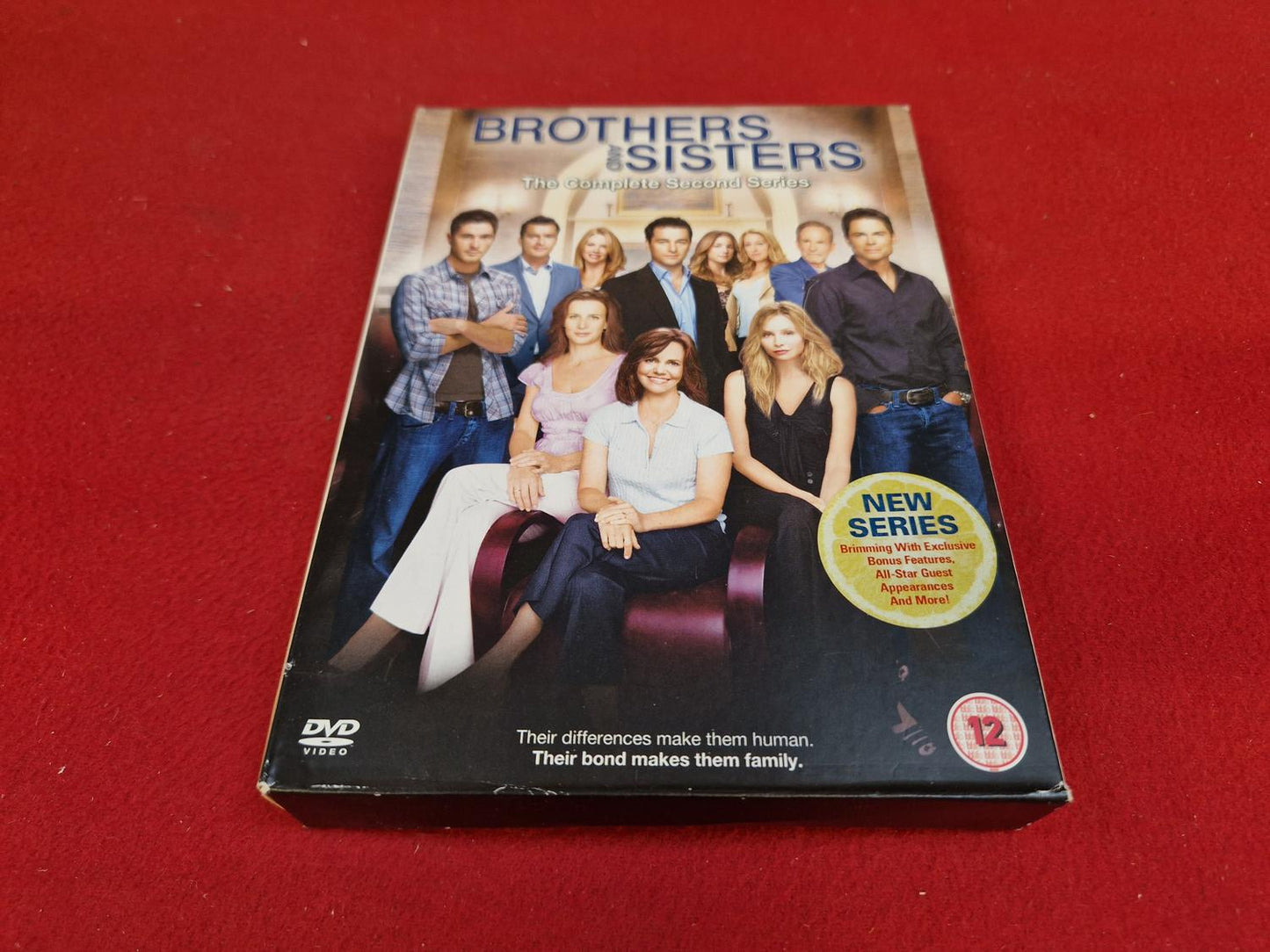 BROTHERS AND SISTERS SERIES 2 BOX DVD