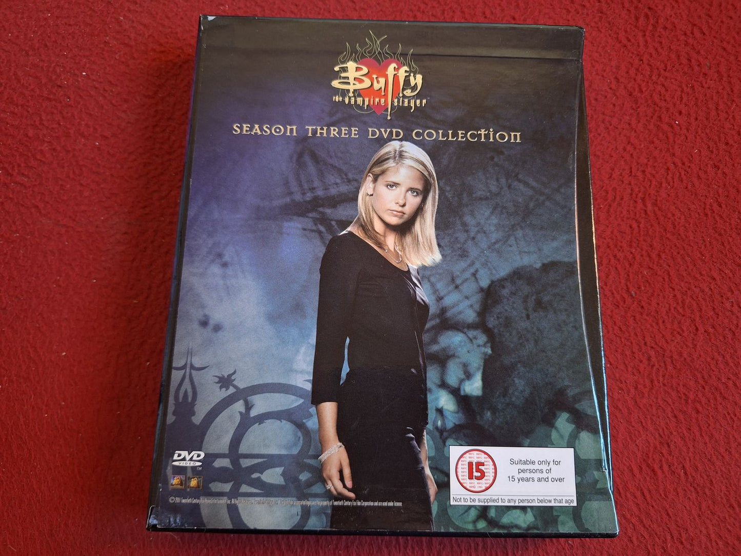 BUFFY THE VAMPIRE SLAYER SEASON 3 BOX DVD