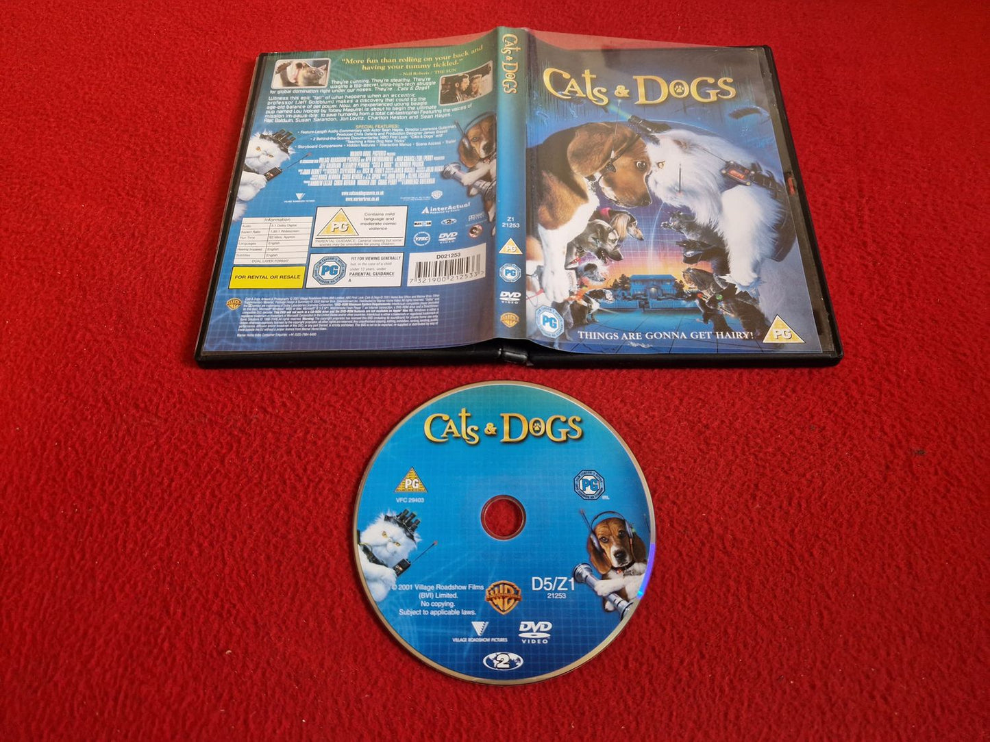 CATS AND DOGS DVD