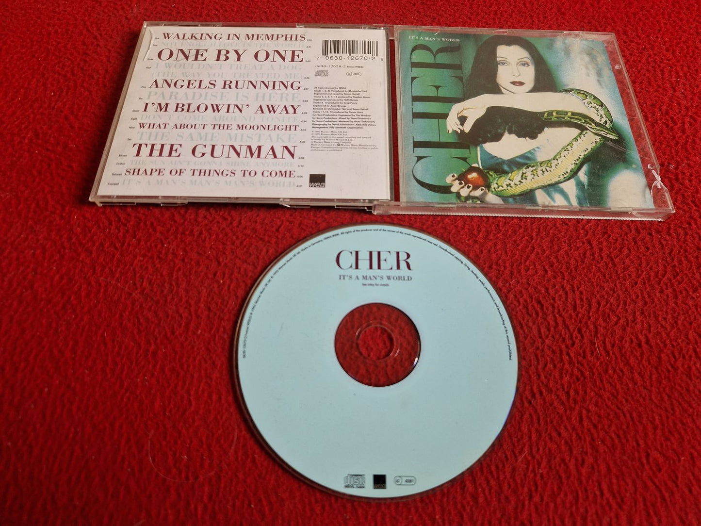 CHER IT'S A MAN'S WORLD CD