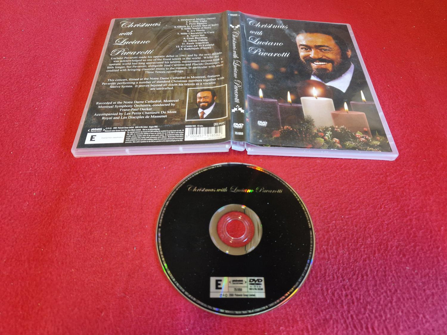 CHRISTMAS WITH LUCIANO PAVAROTTI till DVD